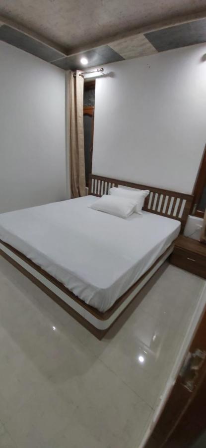 Solitude Inn Bnb Shimla Bagian luar foto
