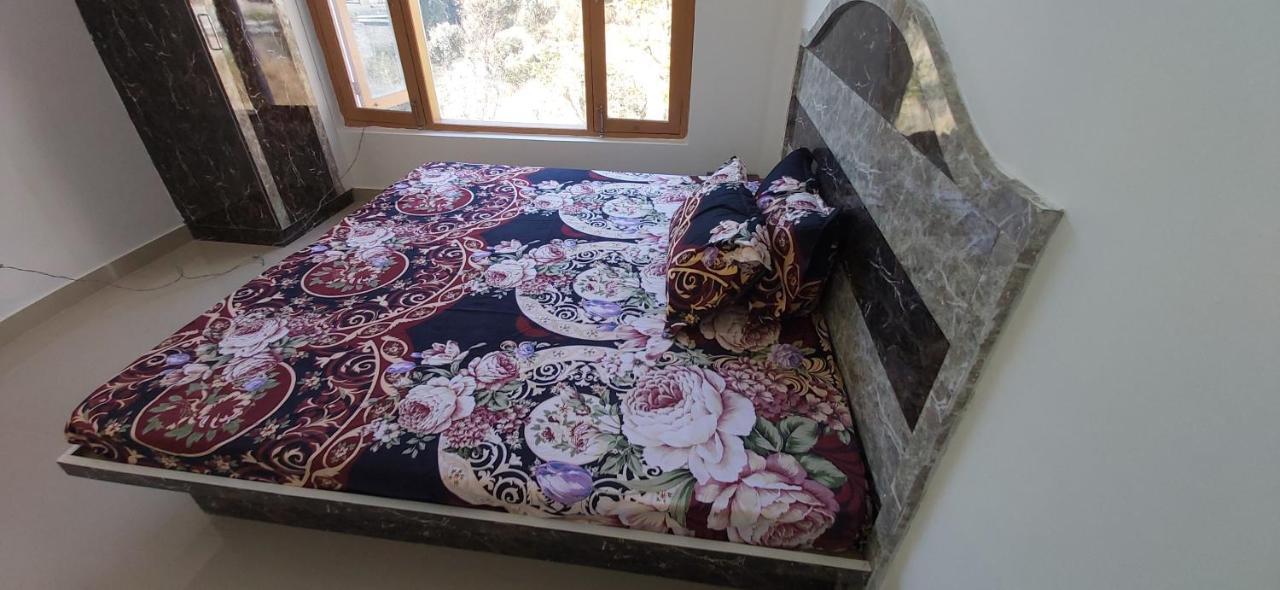Solitude Inn Bnb Shimla Bagian luar foto