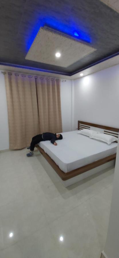 Solitude Inn Bnb Shimla Bagian luar foto